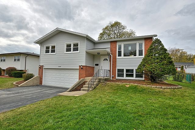 1st image of 7404 Larchwood Ln