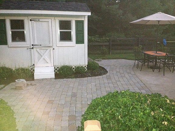 3rd image of 701 Trotters Ct