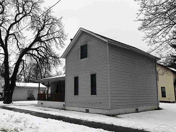 2nd image of 1121 Lyon St