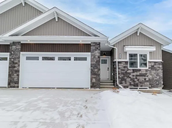 4922 S Beardsley Ave, Lacombe, AB T4L 0G4
