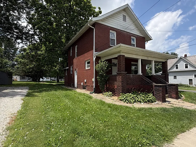 521 Garfield Ave — Photo 12
