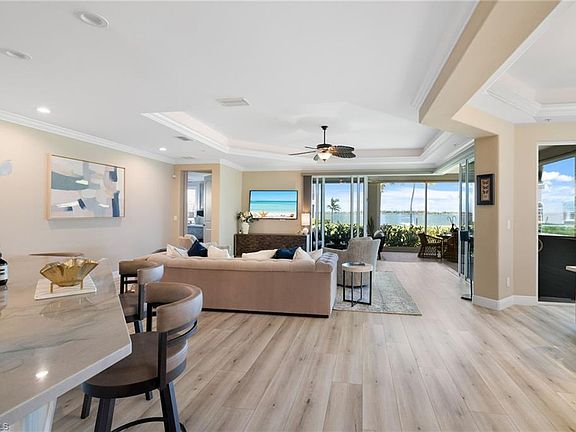 4th image of 17721 Via Bella Acqua CT #801