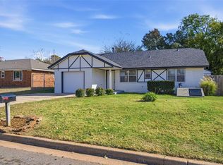 411 Riverview Dr, Noble, OK 73068