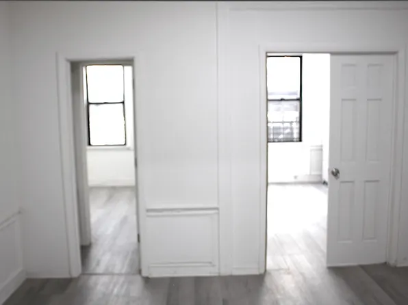 952 Saint Mark's Avenue image 2 of 10