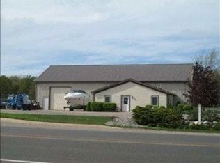 965 W Conway Rd, Harbor Springs, MI 49740