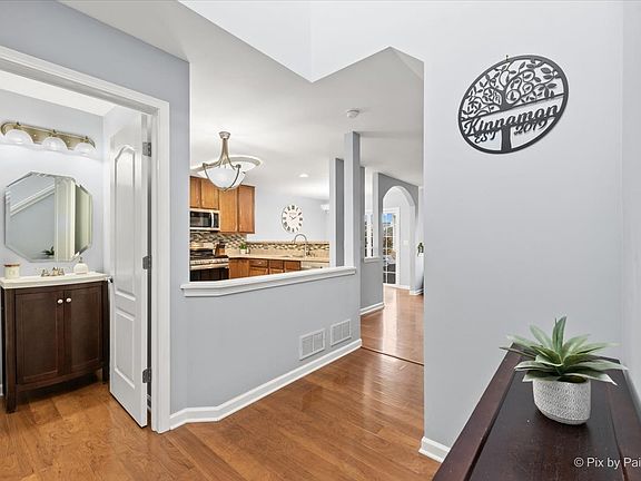 4th image of 32448 N Allegheny Way