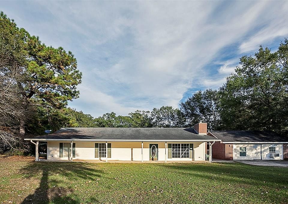 1st image of 6815 N Fawn Dr