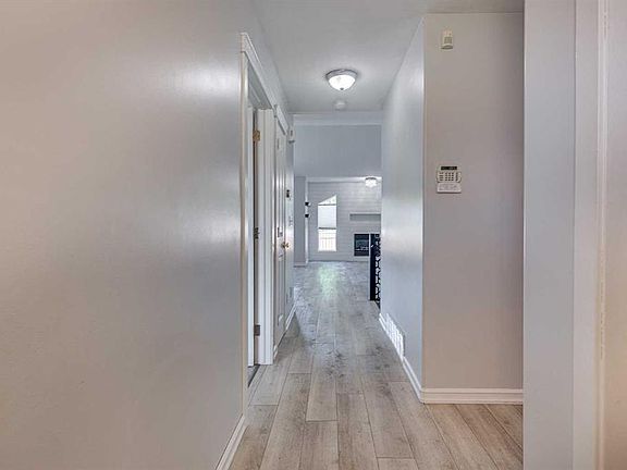 4th image of 64 E Addington Dr