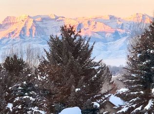 1075 N Valley Dr, Heber, UT 84032