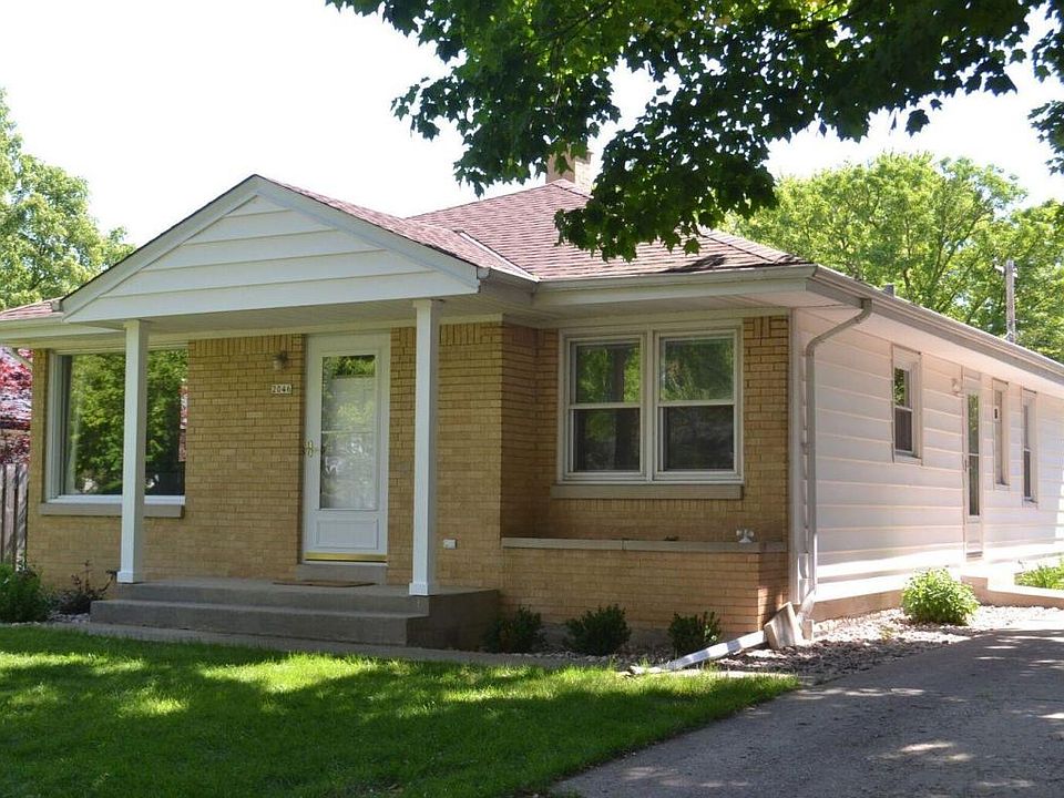 2nd image of 2046 N 119th St
