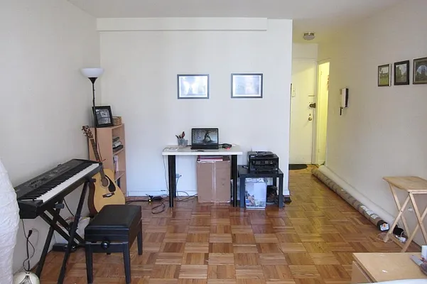 Rented by Corcoran | media 20