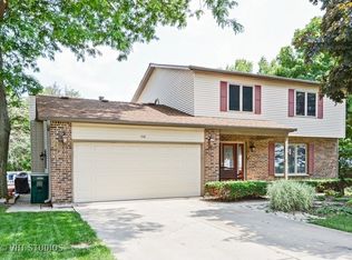 156 Feece Dr, Batavia, IL 60510