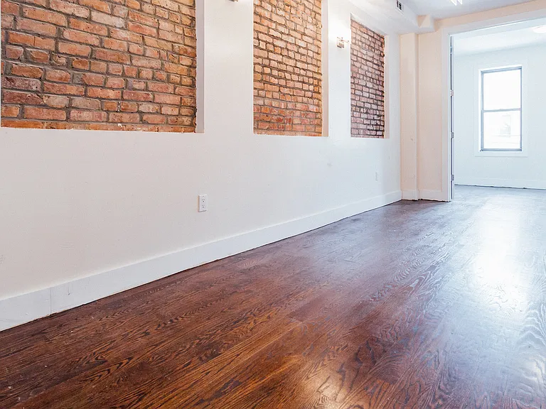 435 Bleecker St #2R — Photo 8