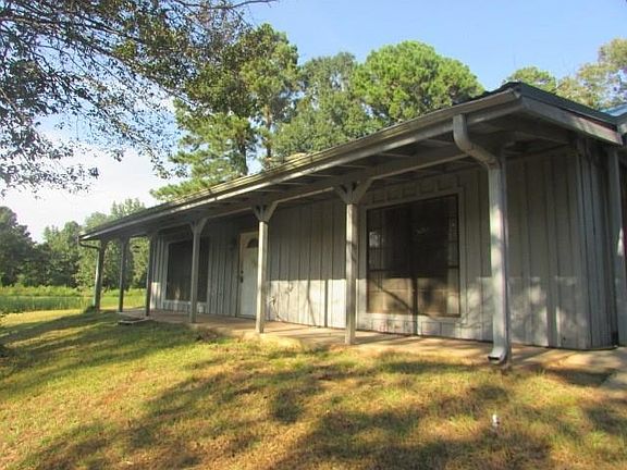 2nd image of 204 Christie Rd