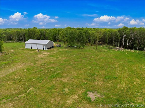 3rd image of 12682 E 540th Rd