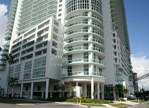 1st image of 1800 N Bayshore Dr APT 307