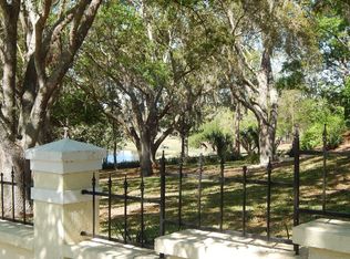 127 W Magnolia Ave, Howey In The Hills, FL 34737