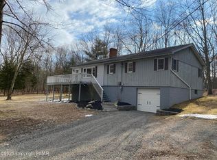 108 Hobbs Ln, Stroudsburg, PA 18360