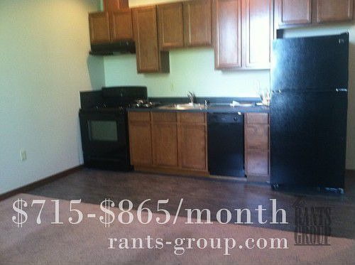 4th image of 325 4th Ave E