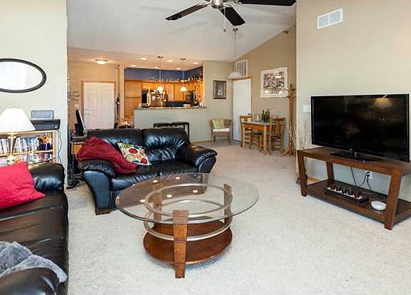 3rd image of 1329 SE University Ave Unit 306