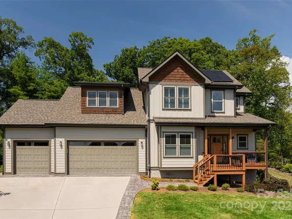 13 Shaker Ct, Asheville, NC 28805