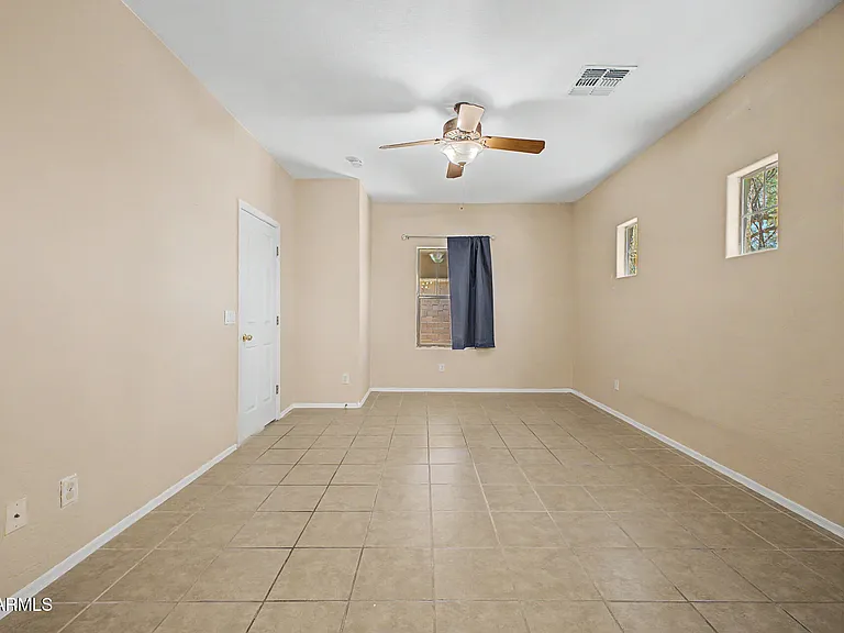 13271 W Clarendon Ave — Photo 20