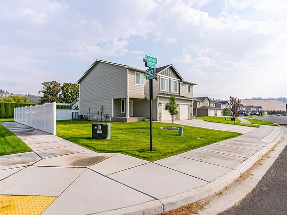 4th image of 9707 E Heroy Ave