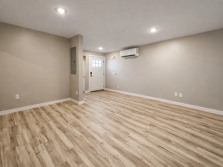 612 Hazard Ave #112 — Photo 7