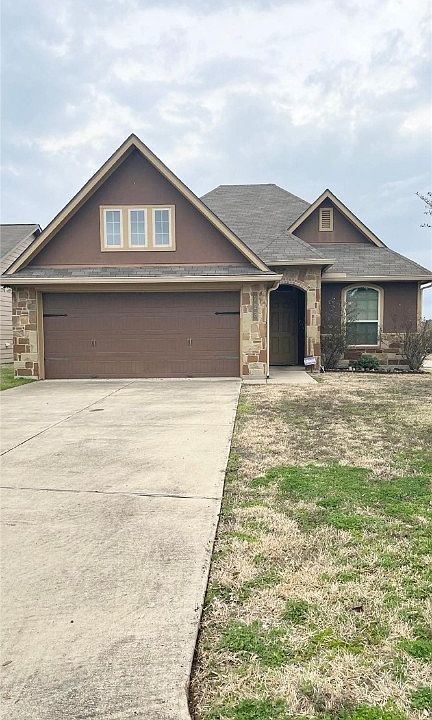 1st image of 223 Simi Dr