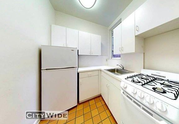 3rd image of 416 E 81st St #4F