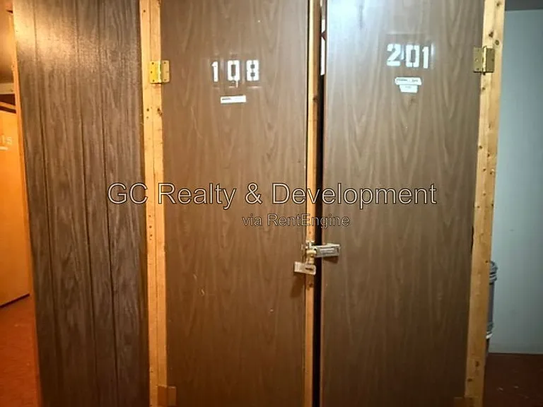 31 Washington Blvd #108 — Photo 16