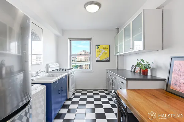 Sold by Brown Harris Stevens | media 16