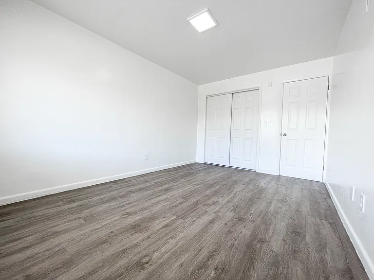 521 S Federal Hwy #5 — Photo 14