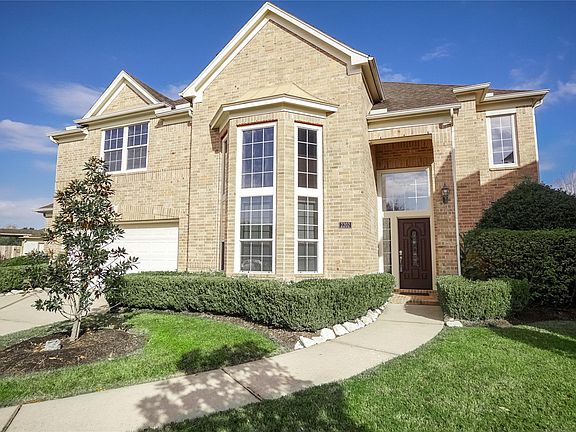 2nd image of 2202 Grand Shore Ct
