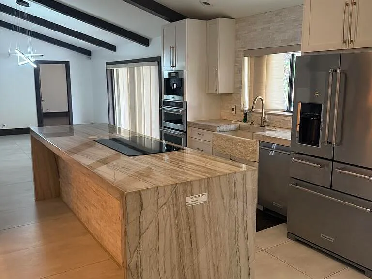 9553 Majestic Way — Photo 6