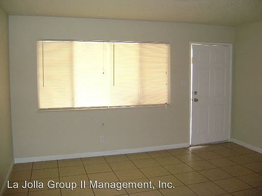 4th image of 2240 W Princeton Ave