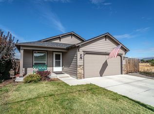 713 Midway Rd, Medford, OR 97501