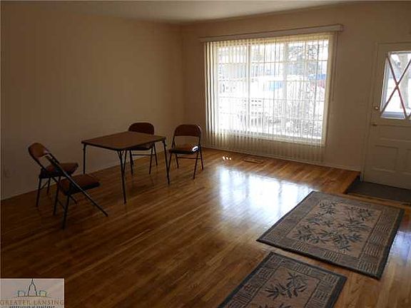 5th image of 1824 Pinecrest Dr