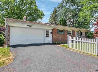 1429 Hanover Rd, Gettysburg, PA 17325