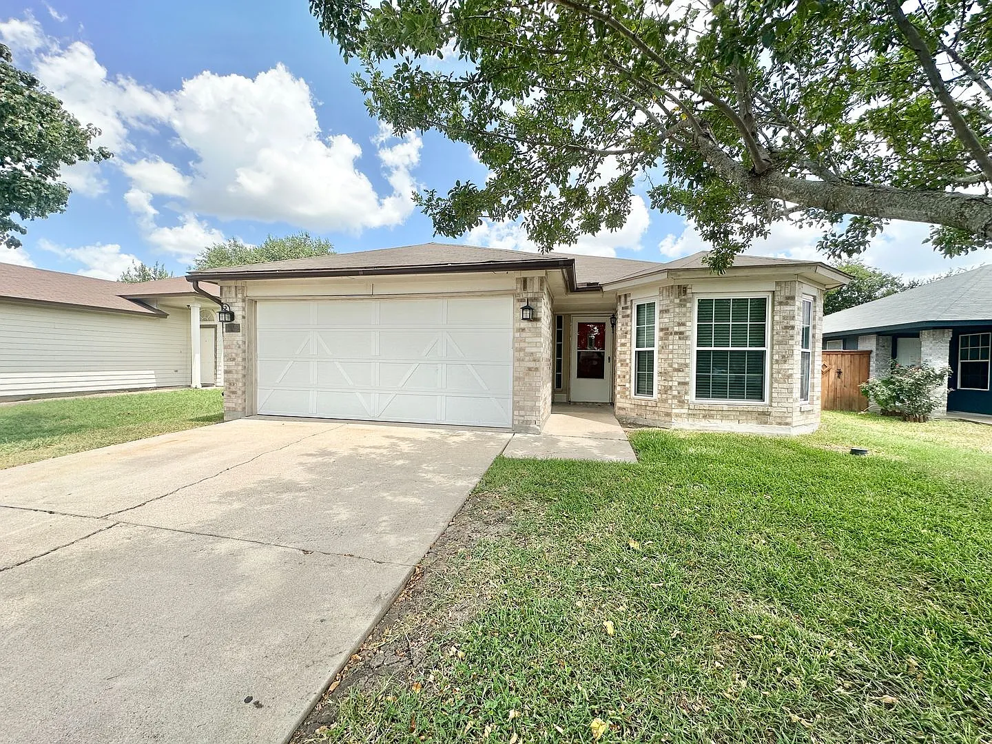1308 Saddle Dr — Photo 1