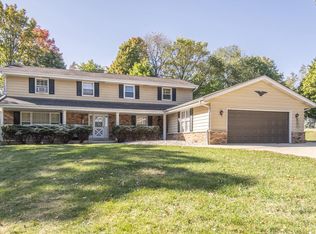 585 Forest Ct #595, Brookfield, WI 53045