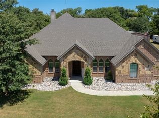 109 Chloe Ct, Boyd, TX 76023