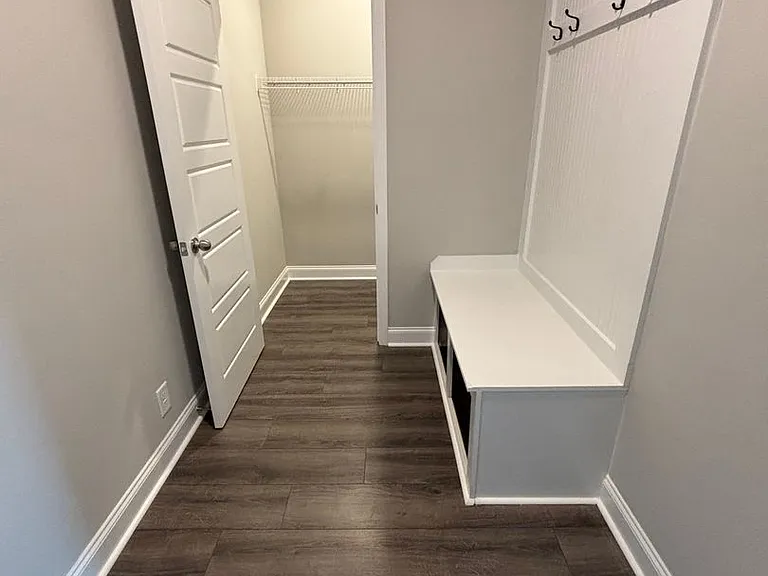 906 Recurve Ct — Photo 10