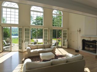 11 Westdale Rd, Stockbridge, MA 01262