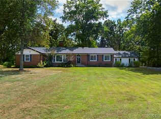 12 Golf Course Rd, Eldon, MO 65026