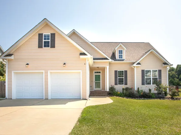 7749 Pegram St, Willow Spring, NC 27592