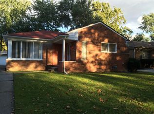21850 Harding Ave, Oak Park, MI 48237