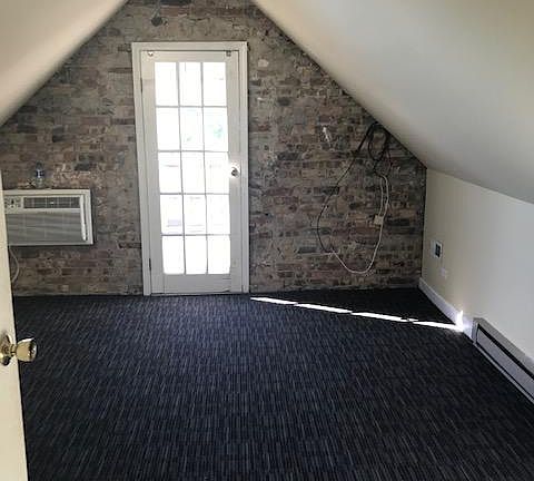5th image of 2119 W Cortland St #3