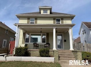 834 14th Ave S, Clinton, IA 52732