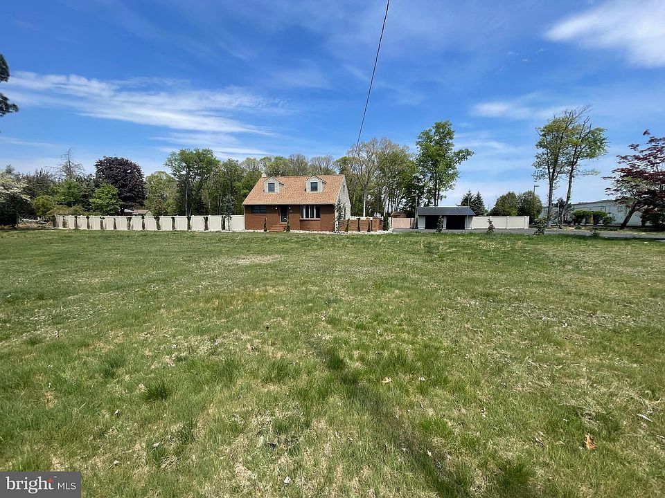 1st image of 862 Johnson Rd